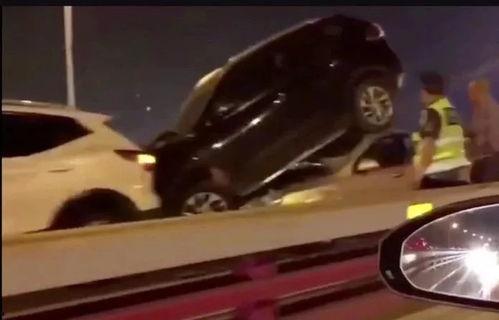 国产5米车被撞事故视频,惊心动魄的瞬间回顾